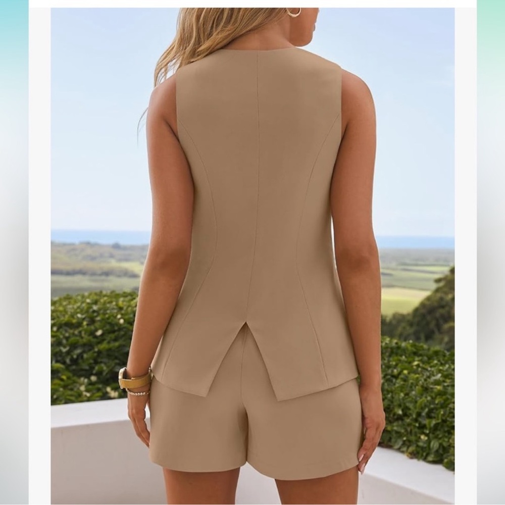 Stylish Tan Sleeveless Blazer and Shorts Set